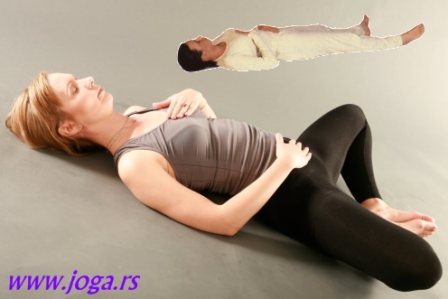 564c-Joga-disanje-pranayama-stomakgrudi-jogif