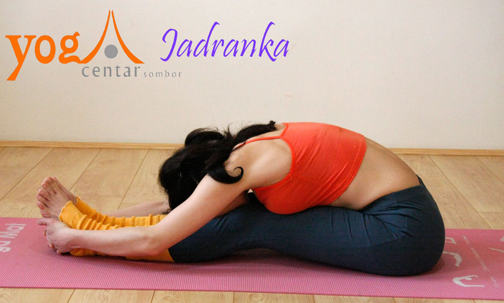 Joga-polozaji-Stipaljka-(Paschimottanasana)-Jadranka