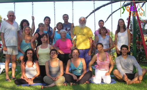 Yoga-Travel-Krf-2012-Grupa-jogif